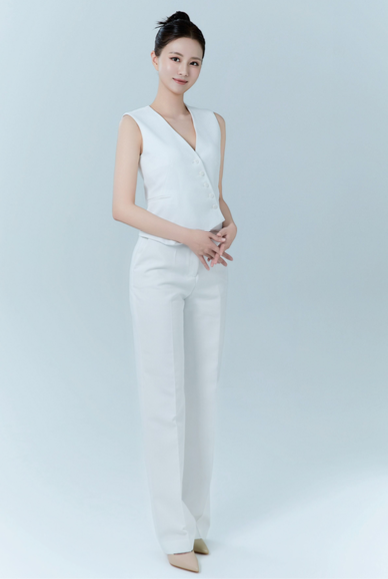 김채은 전신 프로필